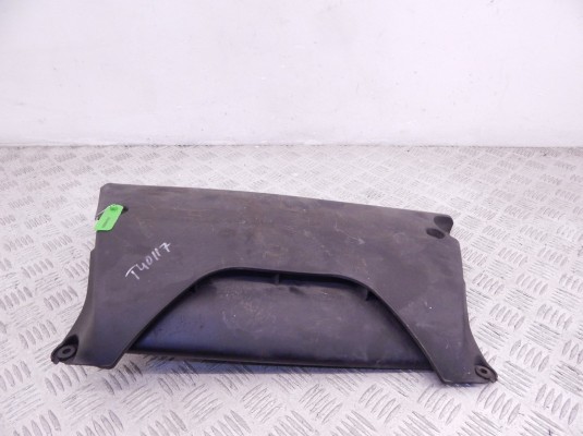 Воздухозаборник BMW X5-series (E53) 13 71 1 437 101