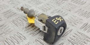 Личинка дверного замка BMW 3-series (E90/91/92) Личинка дверного замка BMW 3-series (E90/91/92)