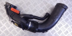 Патрубок интеркулера BMW X5-series (F15) 13 71 8 507 369