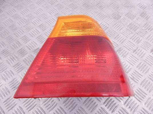Фонарь задний правый BMW 3-series (E46) 63 21 8 364 922