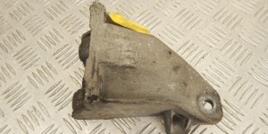 Кронштейн двигателя BMW 1-series (F20/21) 22 11 6 788 608