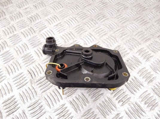 Маслоотделитель (сапун) BMW 7-series (E38) 11 61 7 501 563