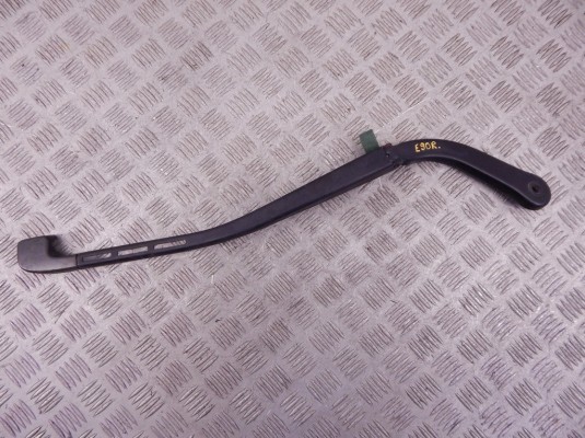 Щеткодержатель (поводок стеклоочистителя, дворник) BMW 3-series (E90/91/92) 61 61 7 171 641 Щеткодержатель (поводок стеклоочистителя, дворник) BMW 3-series (E90/91/92) 61 61 7 171 641