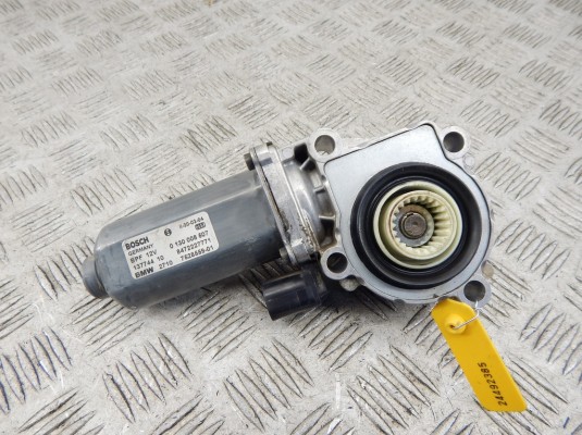 Электромотор раздаточной коробки BMW X5-series (E53) 27 10 7 528 559