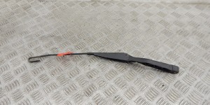 Щеткодержатель (поводок стеклоочистителя, дворник) BMW 5-series (E34) Щеткодержатель (поводок стеклоочистителя, дворник) BMW 5-series (E34)