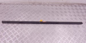Молдинг двери передней левой BMW 3-series (E36) 51 13 1 960 731