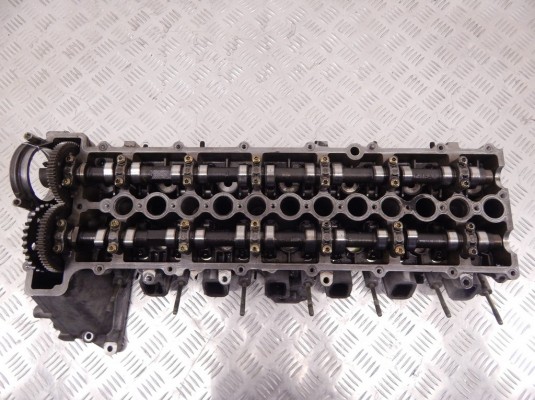 Головка блока цилиндров BMW 5-series (E60/61) 11 12 7 806 059
