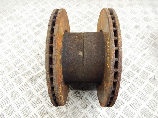 Диск тормозной передний BMW 5-series (E39) 34 11 6 767 061 Диск тормозной передний BMW 5-series (E39) 34 11 6 767 061