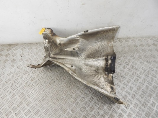 Тепловой экран глушителя BMW 5-series (E39) 51 48 8 159 962 Тепловой экран глушителя BMW 5-series (E39) 51 48 8 159 962