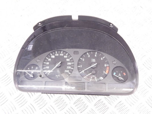 Щиток приборов (приборная панель) BMW 5-series (E39) 62 11 6 903 794