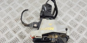 Замок двери передней левой VOLKSWAGEN PASSAT 5+ (2000-2005) 3b0837867