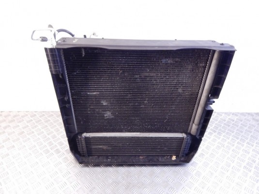 Кассета радиаторов BMW X5-series (F15) 17 11 8 572 188
