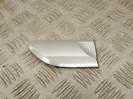 Молдинг двери передней правой BMW 7-series (F01/02) 63 13 7 182 190