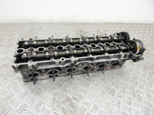 Головка блока цилиндров BMW X5-series (E70) 11 12 7 806 061 Головка блока цилиндров BMW X5-series (E70) 11 12 7 806 061