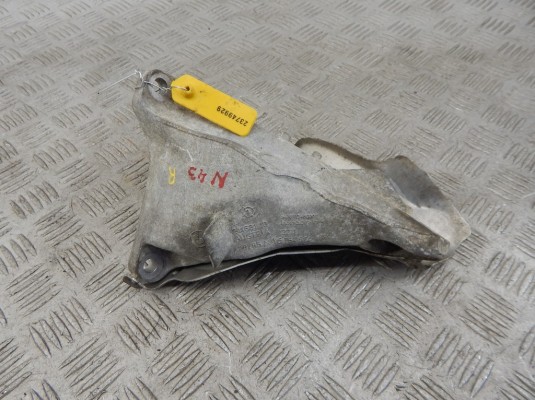 Кронштейн двигателя BMW 3-series (E90/91/92) 22 11 6 764 574 Кронштейн двигателя BMW 3-series (E90/91/92) 22 11 6 764 574