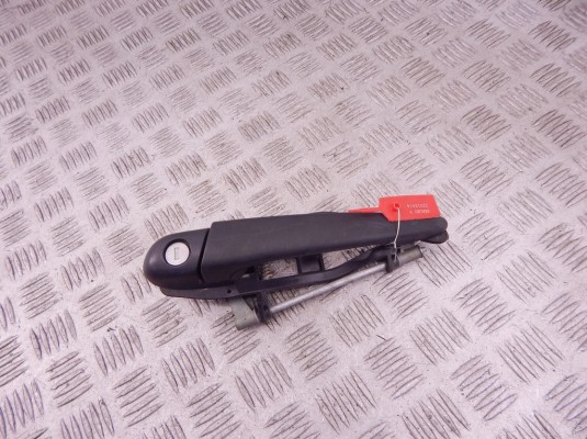 Ручка наружная передняя левая BMW 3-series (E46) 51 21 8 253 455 Ручка наружная передняя левая BMW 3-series (E46) 51 21 8 253 455