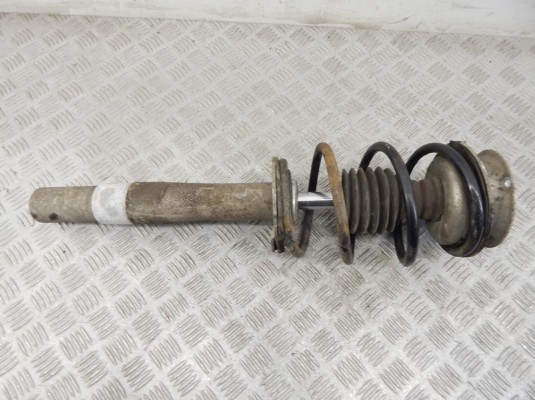 Стойка передняя левая BMW 5-series (E60/61) 31 30 6 775 056