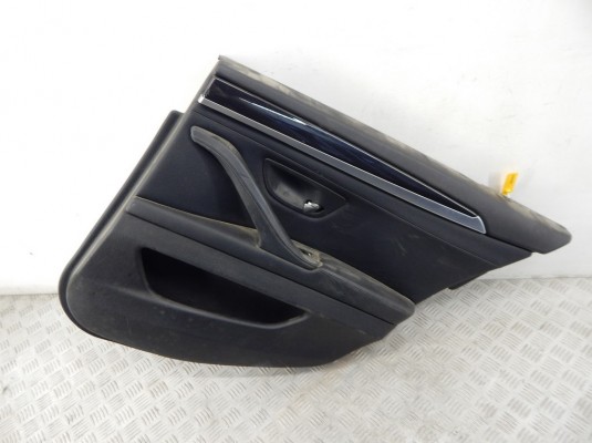 Обшивка двери задней правой (дверная карта) BMW 5-series (F10/11)