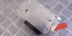 Блок управления раздаточной коробки BMW X3-series (E83) 27 60 7 570 299