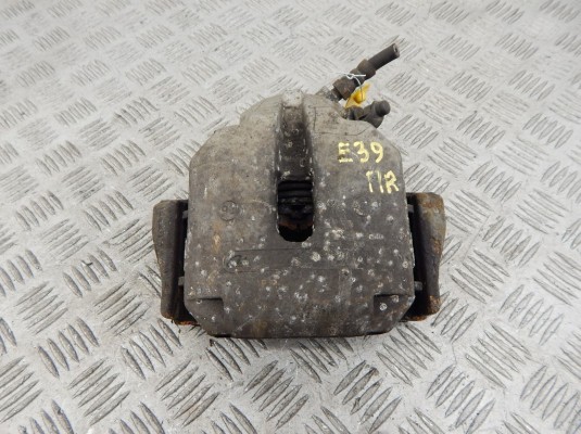 Суппорт передний правый BMW 5-series (E39) 34 11 1 163 386 Суппорт передний правый BMW 5-series (E39) 34 11 1 163 386