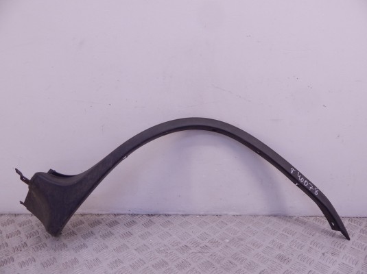 Молдинг крыла переднего правого BMW X5-series (E53) 51 71 8 408 704