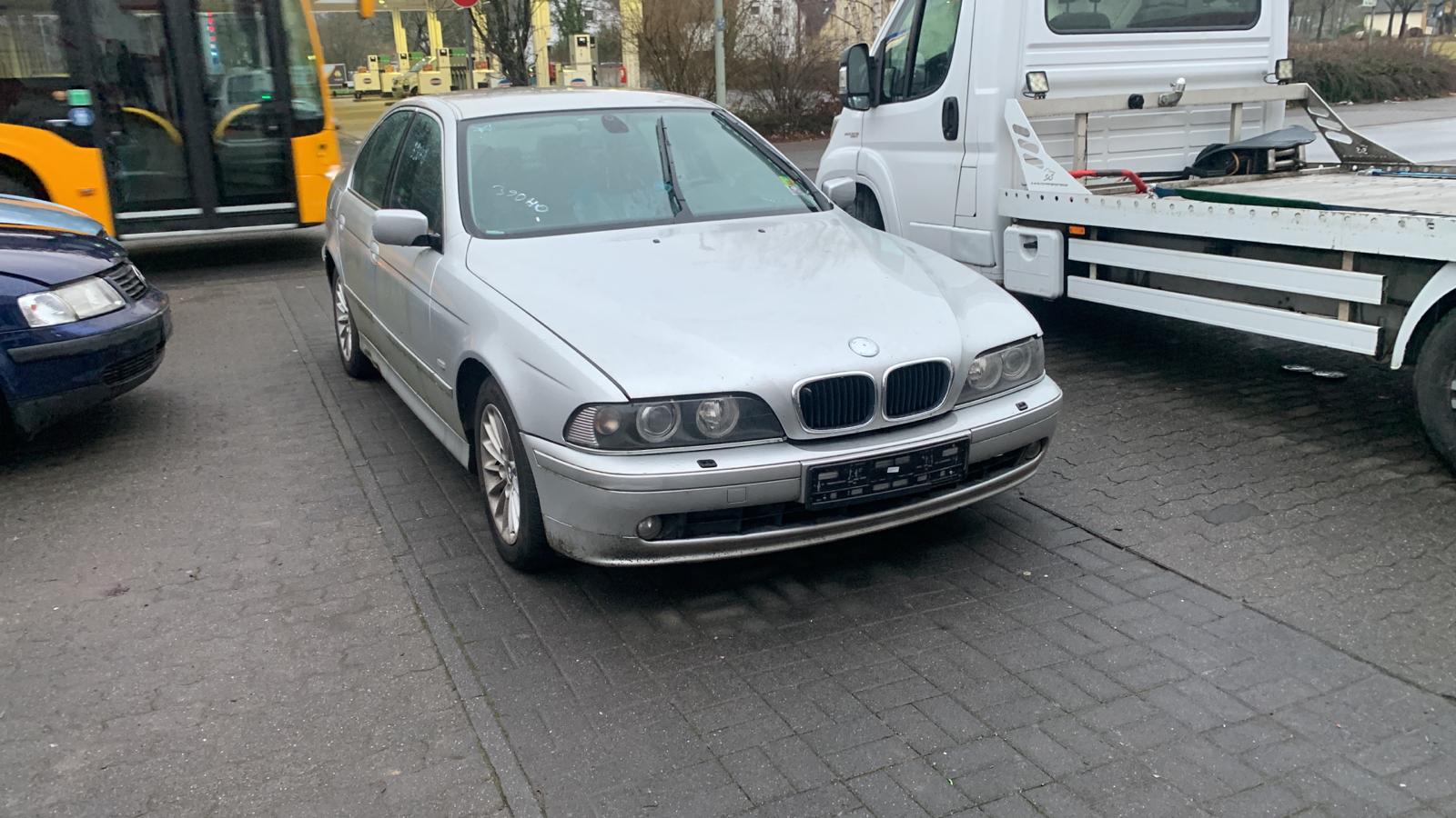 Обшивка двери задней правой (дверная карта) BMW 5-series (E39)